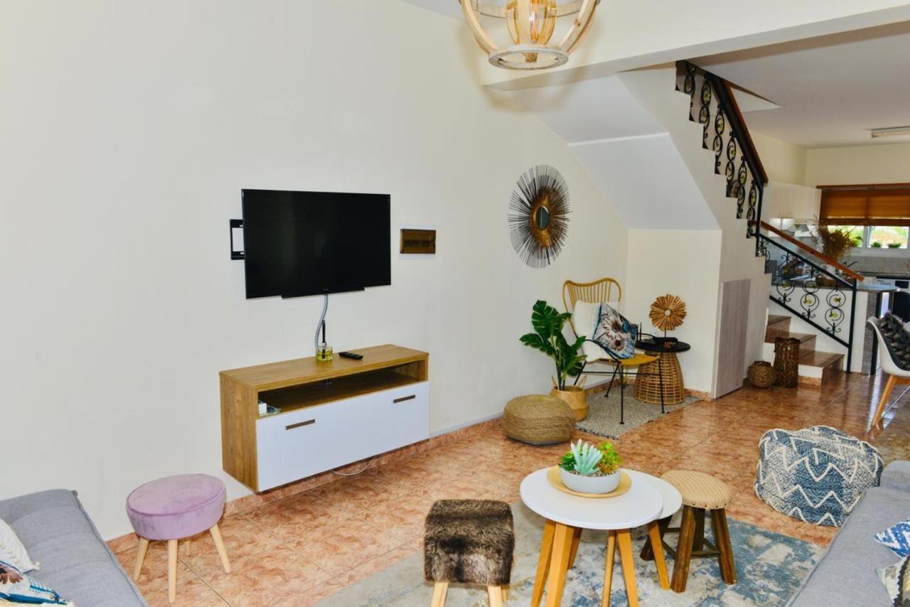 Melanos Residence 2 Bdrm Townhouse With Private Pool Klorakas Exteriör bild