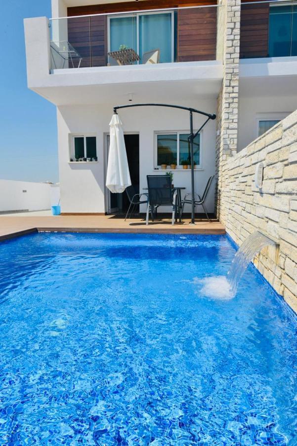 Melanos Residence 2 Bdrm Townhouse With Private Pool Klorakas Exteriör bild