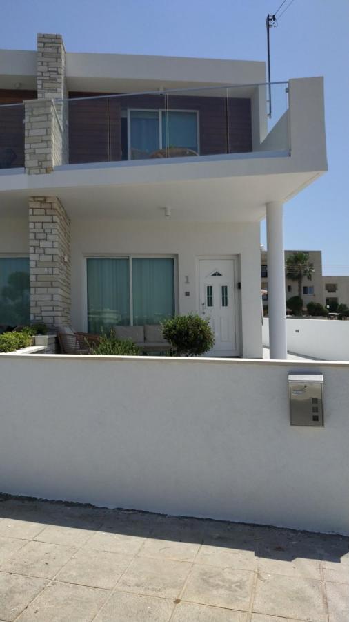 Melanos Residence 2 Bdrm Townhouse With Private Pool Klorakas Exteriör bild