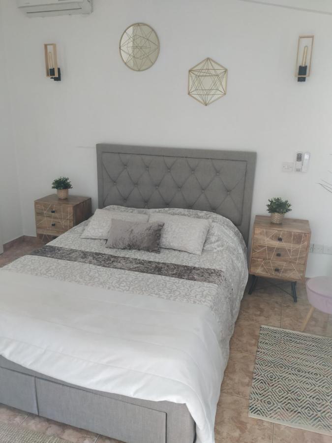 Melanos Residence 2 Bdrm Townhouse With Private Pool Klorakas Exteriör bild